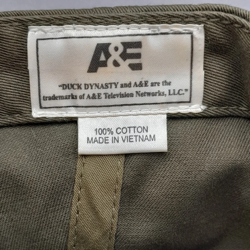 Duck Dynasty A&E‎ Strapback Hat Olive Green Brown Adjustable Cap Logo TV Show